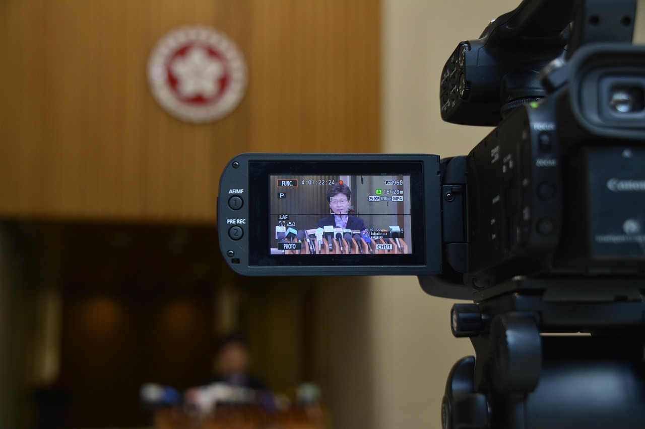 découvrez l'importance de la liberté de la presse, un pilier fondamental de la démocratie garantissant l'accès à l'information et la transparence.