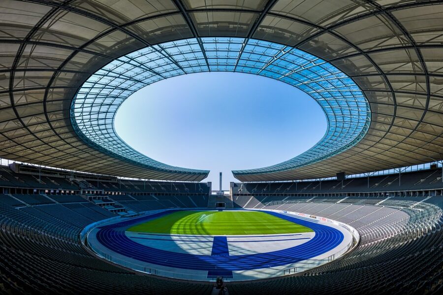 découvrez la transformation innovante des stades pour une expérience sportive et événementielle inégalée, combinant modernité, technologie et confort.