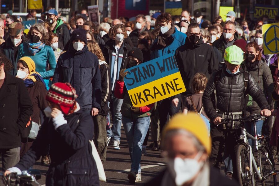 découvrez les dernières informations et analyses sur le conflit en ukraine, ses enjeux géopolitiques et humanitaires.