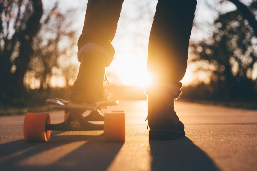 découvrez tout sur les adolescents : leurs intérêts, défis et conseils pour accompagner leur développement.