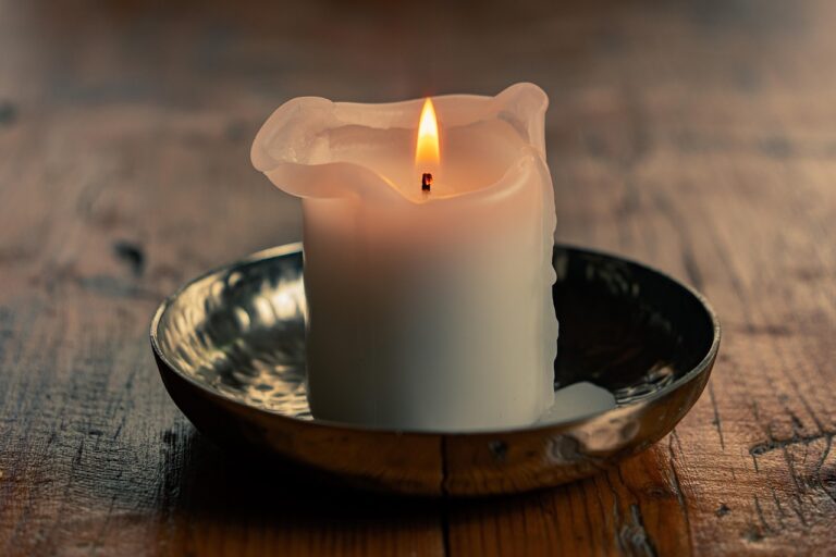 découvrez une ambiance chaleureuse et conviviale qui vous enveloppe de confort et de bien-être.